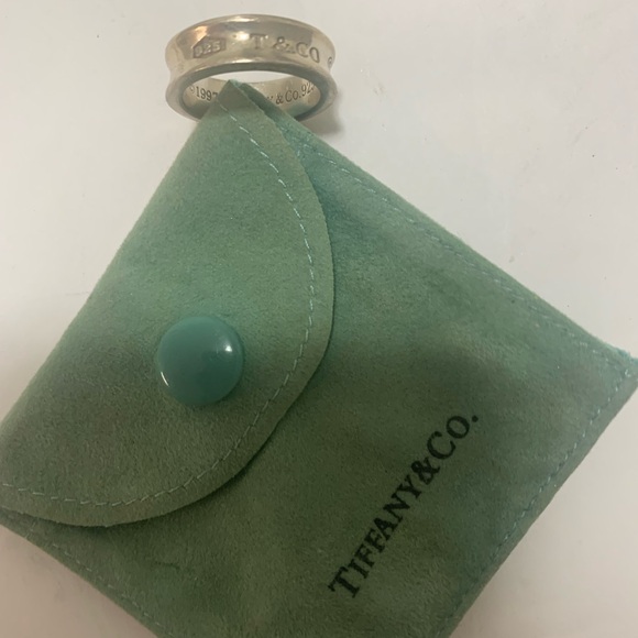 Tiffany & Co 1837 Concave Ring Silver Size 7 - Picture 1 of 3